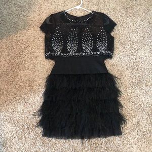 BCBG maxazria Black cocktail dress Sz 0 EUC